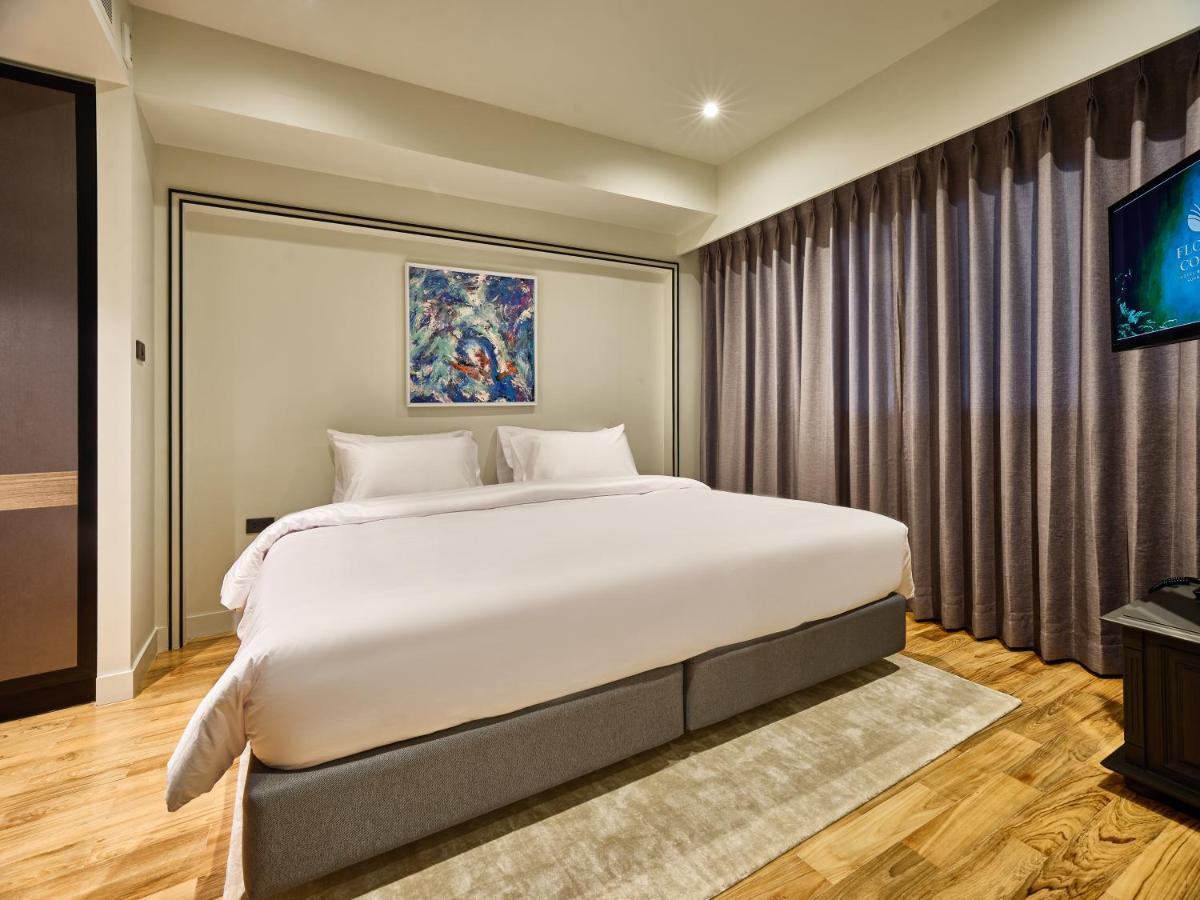 Floral Court Hotel & Residence Sukhumvit 13 Бангкок Экстерьер фото